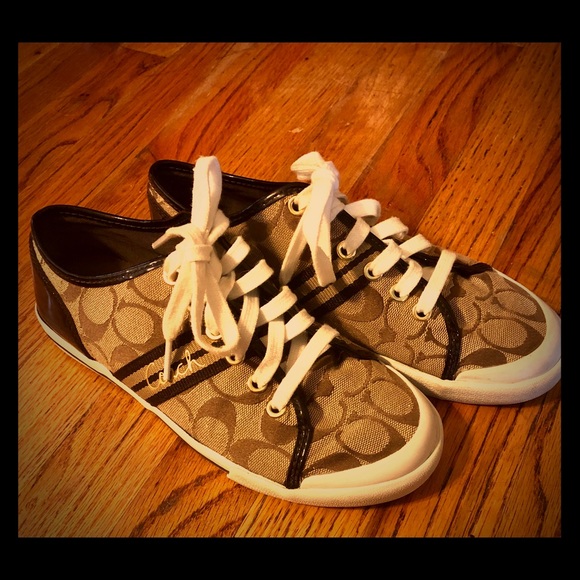 Coach Shoes - Coach Folly 👟Sneakers